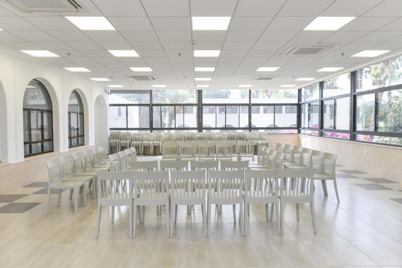 Hi - Karei Deshe Hostel Khirbet Minim Ngoại thất bức ảnh